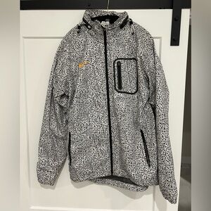 Nike Men’s Black and White Splatter print jacket